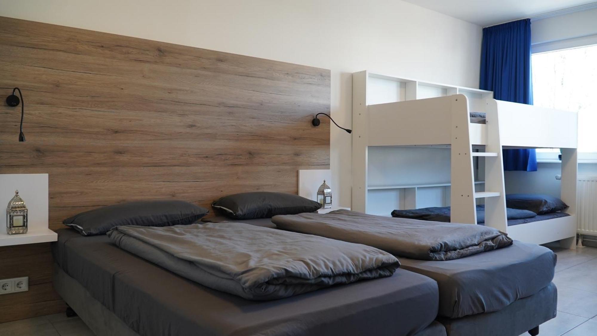 Mk Hostel Oyten - Free Wifi & Parking - 24H Check-In ภายนอก รูปภาพ