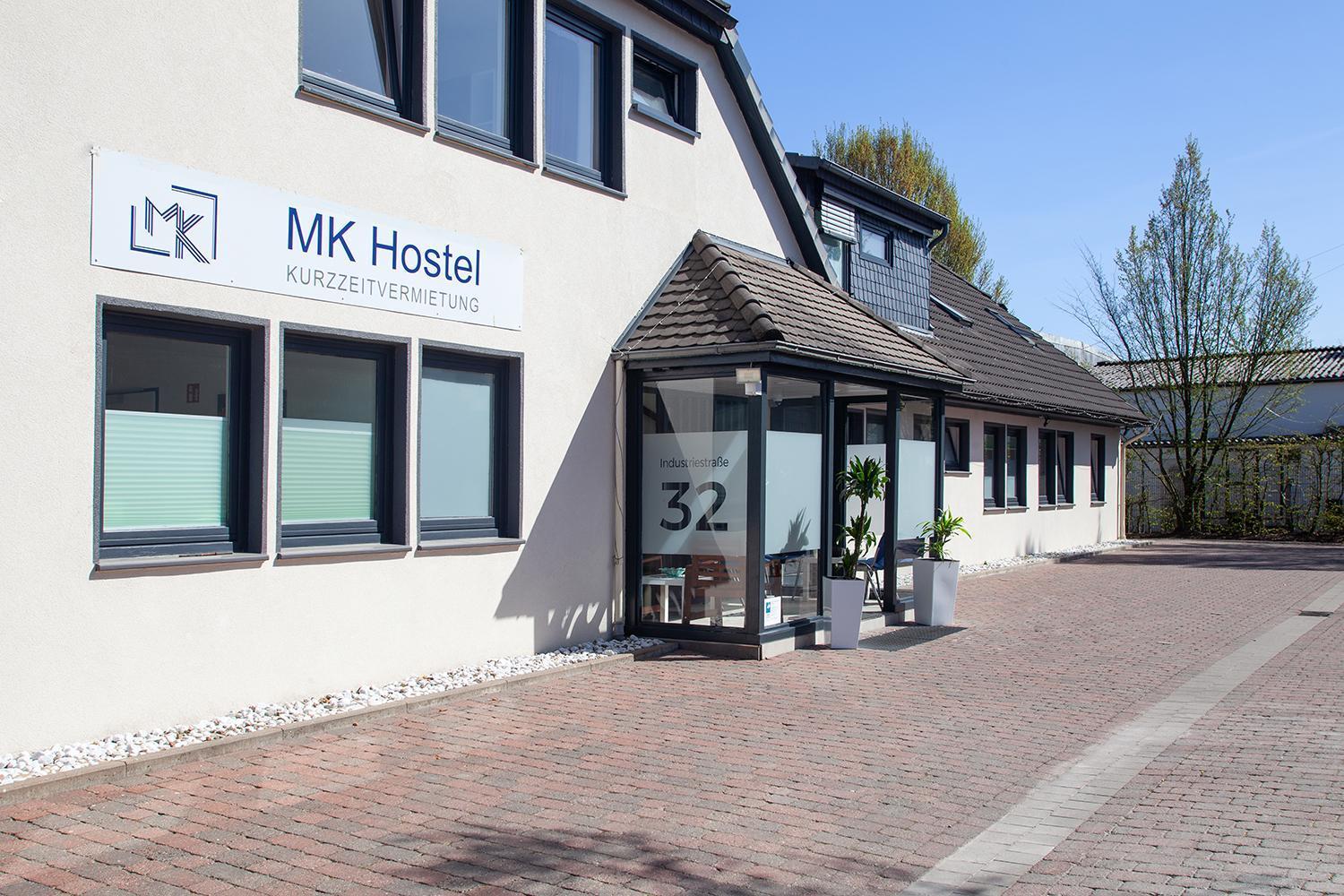 Mk Hostel Oyten - Free Wifi & Parking - 24H Check-In ภายนอก รูปภาพ